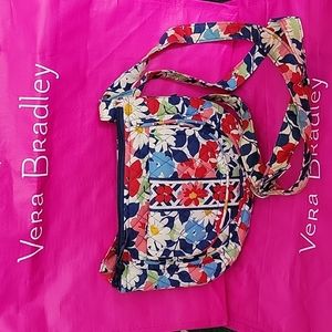 🌻 Vera Bradley Mini Crossbody "Summer Cottage" great condition!
